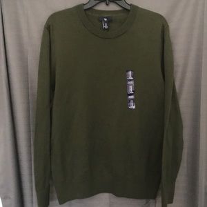 NWT Gap crewneck sweater